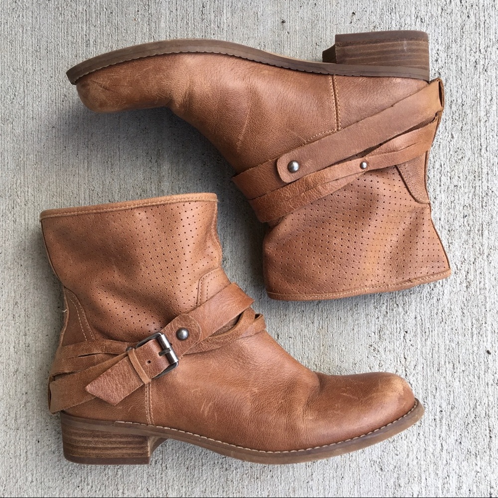 Marc Fisher tan brown moto leather heeled ankle booties 7